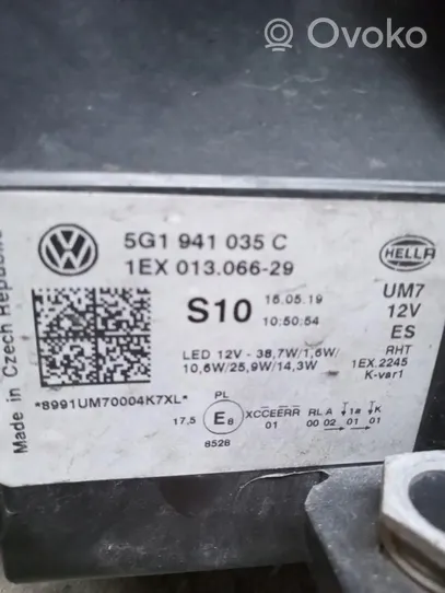 Volkswagen Golf VII Lampa przednia 5G1941035C