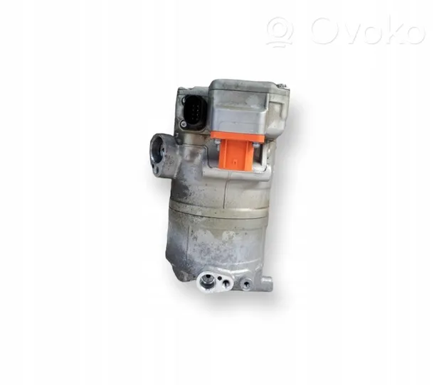 Audi A7 S7 4G Ilmastointilaitteen kompressorin pumppu (A/C) 4G0816737E