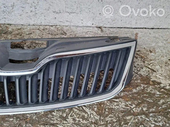 Skoda Rapid (NH) Grille de calandre avant 