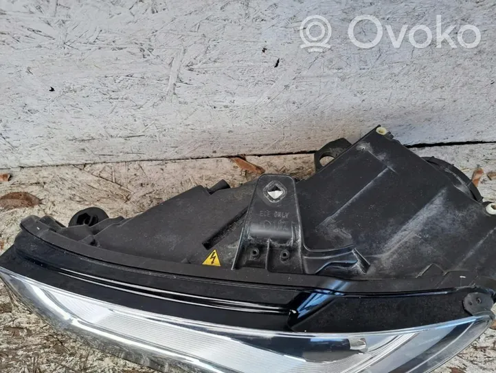 Audi A3 S3 8V Lampa przednia 8V0941005