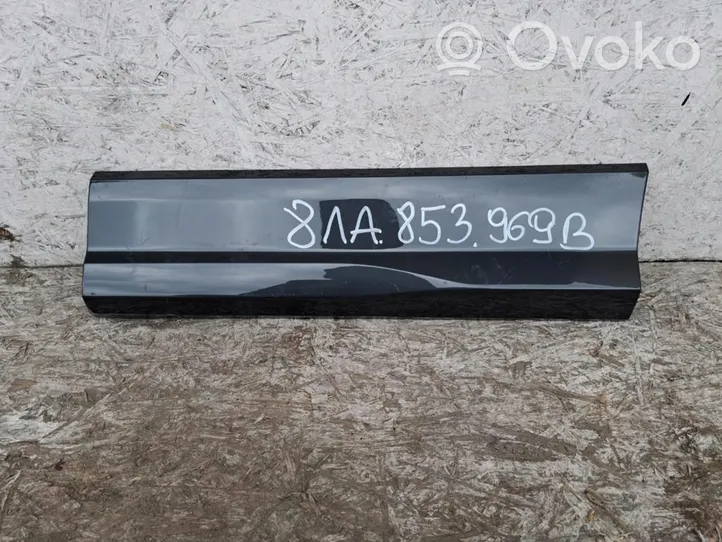 Audi Q2 - Moulure de porte avant 81A853969B