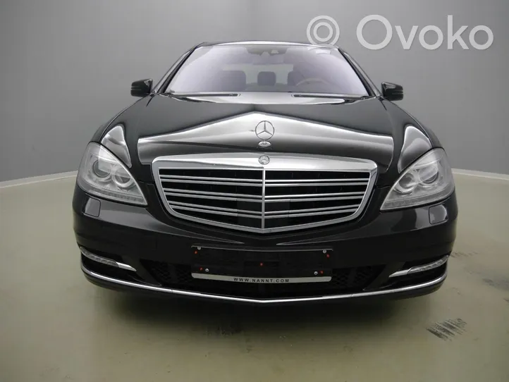 Mercedes-Benz S AMG W221 Ciel de toit PODSUFITKA-8103