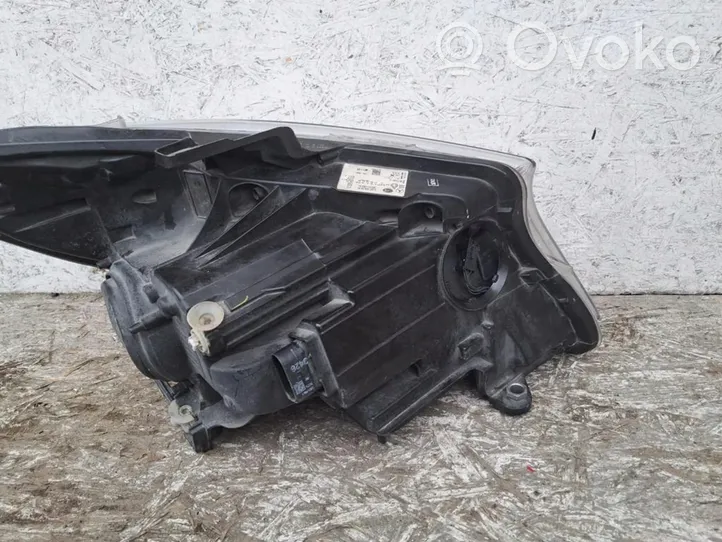 Mercedes-Benz Vito Viano W447 Lampa przednia a4479064600