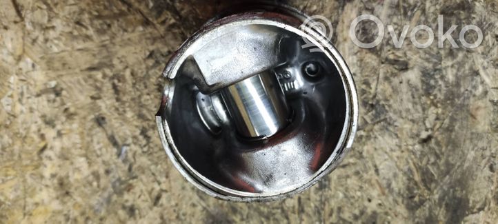 Volkswagen Caddy Piston 79L53