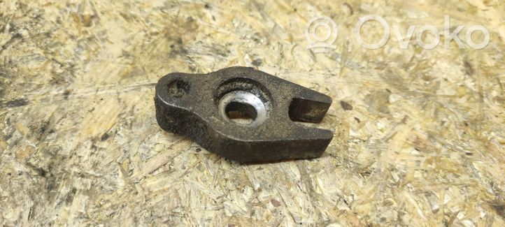 Ford Focus Fuel Injector clamp holder 