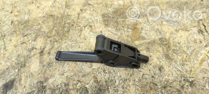 Citroen C5 Engine bonnet (hood) release handle 