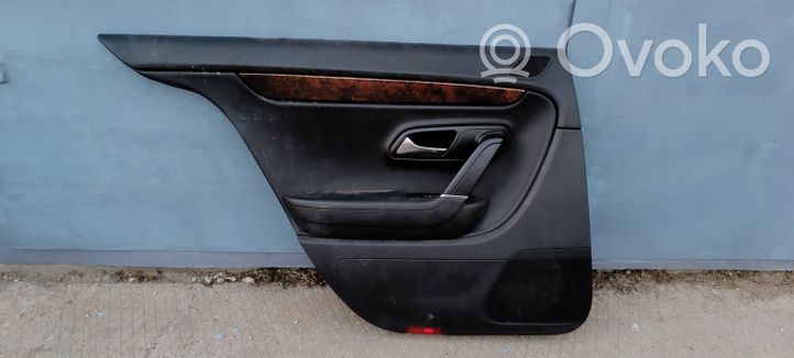 Volkswagen PASSAT CC Boczki / Poszycie drzwi tylnych 3C8867211T