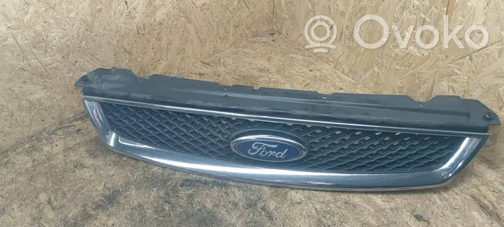 Ford Focus Front bumper upper radiator grill 4M518138AE