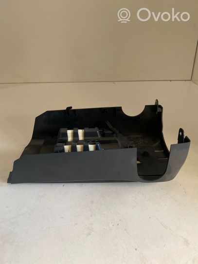 Audi A4 S4 B9 Ohjauspyörän pylvään verhoilu 8W0953512