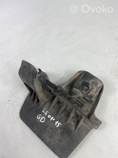 Seat Leon (5F) Galinis purvasargis 5F0853834