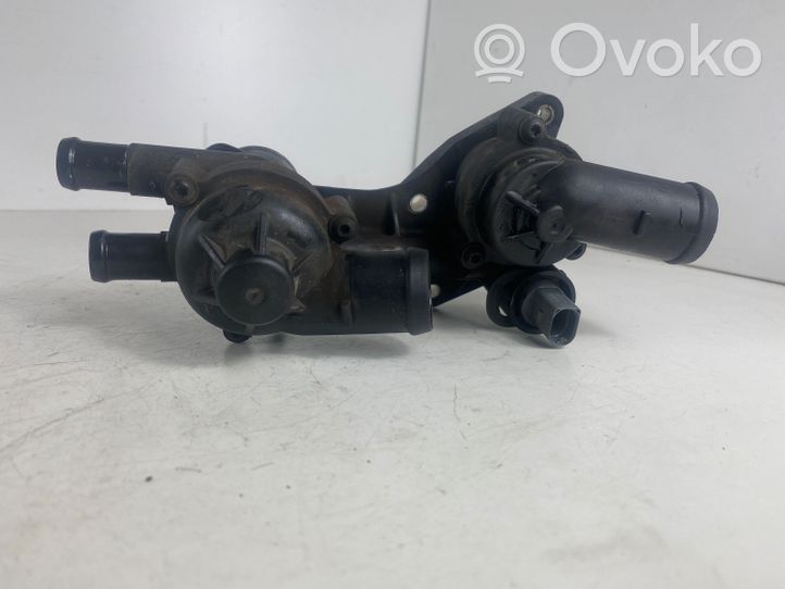 Volkswagen Golf VI Termostat / Obudowa termostatu 03C121026S