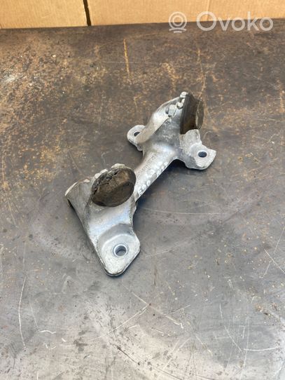 BMW 3 E90 E91 Support de boîte de vitesses 6795972