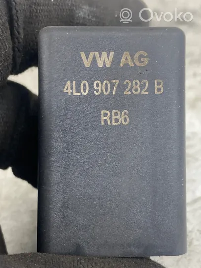 Audi A6 S6 C6 4F Przekaźnik / Modul układu ogrzewania wstępnego 4L0907282B