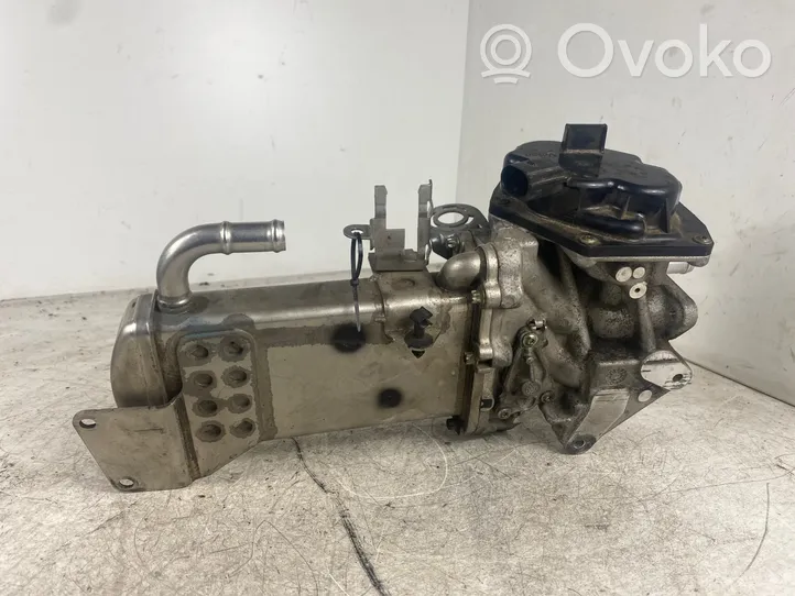 Audi A4 S4 B8 8K EGR-venttiili/lauhdutin 03L131512DN