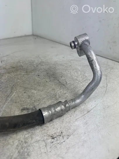 Volkswagen Tiguan Air conditioning (A/C) pipe/hose 5N0820721G