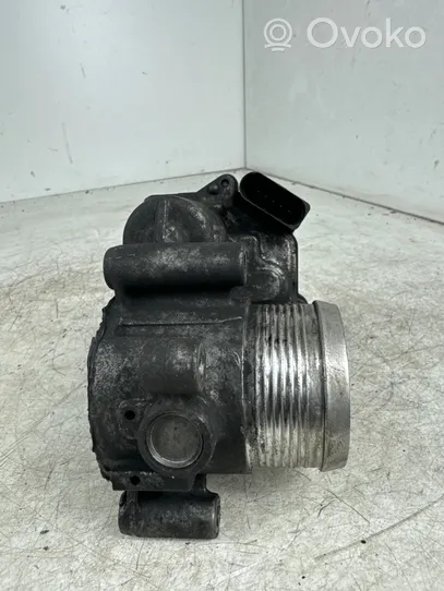 Volkswagen Golf VI Throttle valve 03L128063E