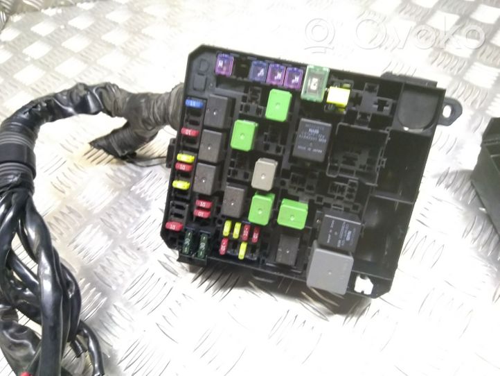 Citroen C4 Aircross Drošinātāju kaste (komplekts) 8565A268