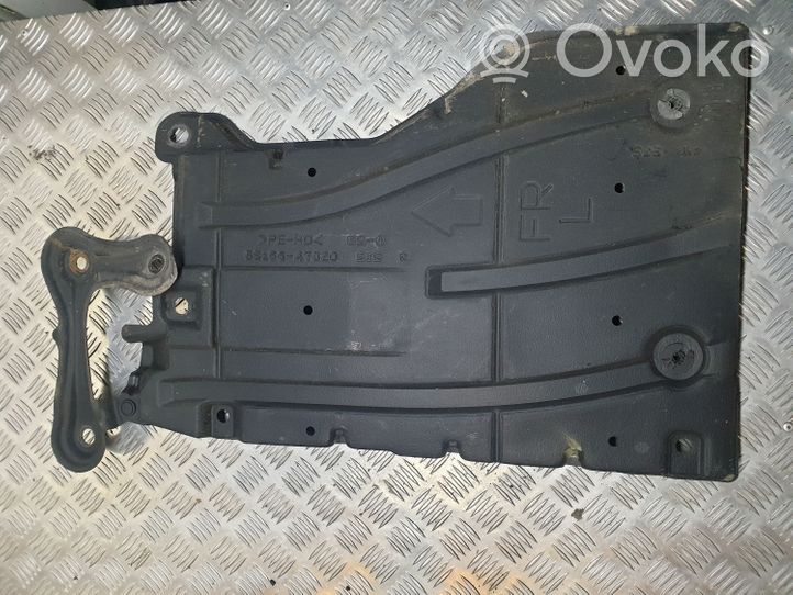 Toyota Prius (XW30) Osłona środkowa podwozia 5816647020