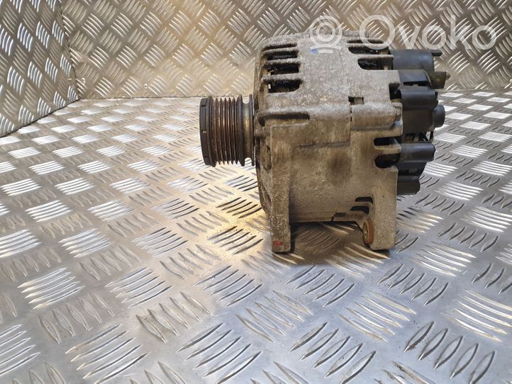 Dacia Duster Alternator 2607395B