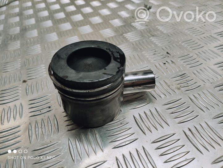 Ford Kuga I Piston 0850H