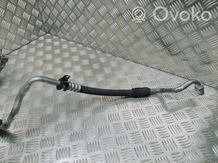 Mercedes-Benz E W212 Трубка (трубки)/ шланг (шланги) кондиционера воздуха A2128304315