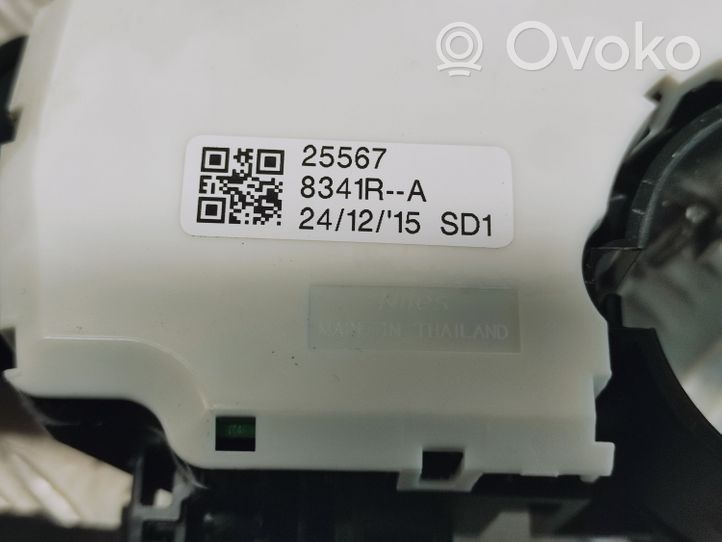 Renault Megane IV Pyyhkimen/suuntavilkun vipukytkin 255678341R