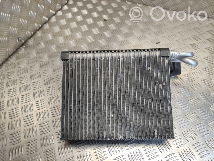 BMW X5 E70 Condenseur de climatisation 6968202