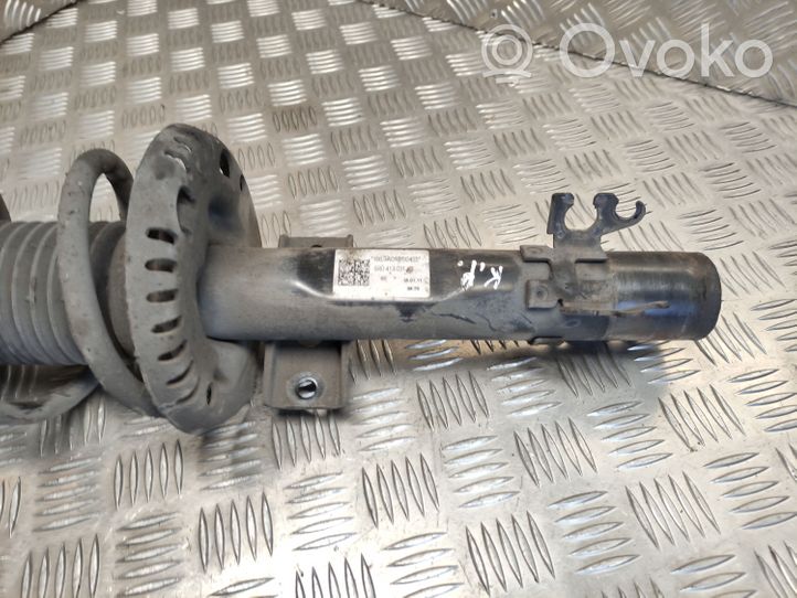 Audi A1 Priekinis amortizatorius su spyruokle 6R0413031K