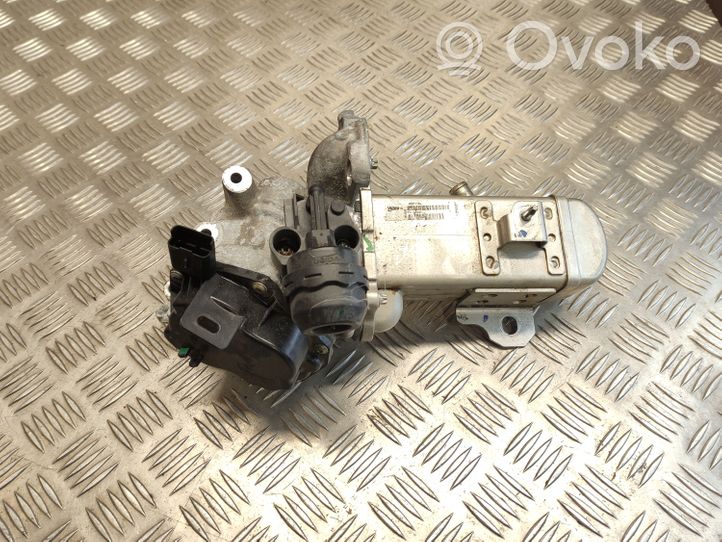 Citroen DS5 Valvola di raffreddamento EGR V29004027