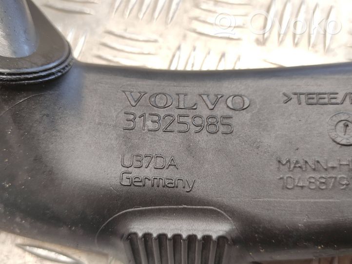 Volvo V40 Turboahtimen ilmanoton letku 1048879