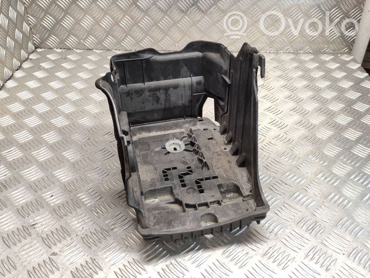 Volvo V60 Boîte de batterie 31299569