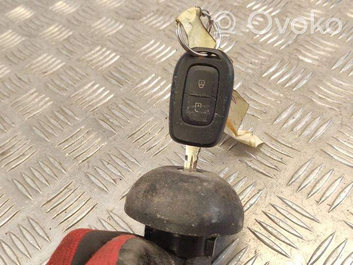 Dacia Sandero Degvielas tvertnes elektriskā slēdzene 