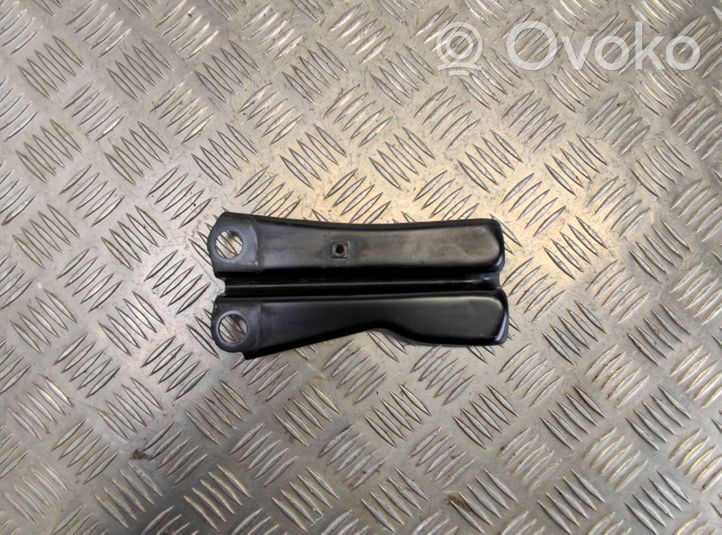 Audi A3 S3 8P Radiator support slam panel bracket 8P0805201A