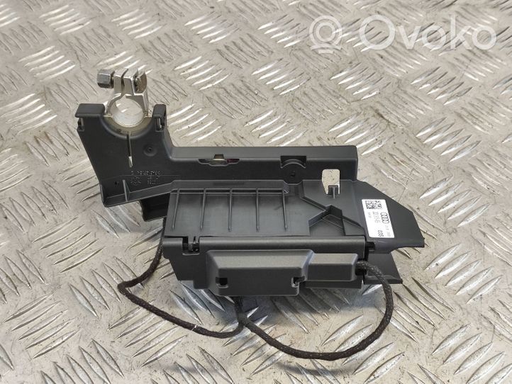 Volkswagen Polo VI AW Relais de batterie fusible 2Q0915459