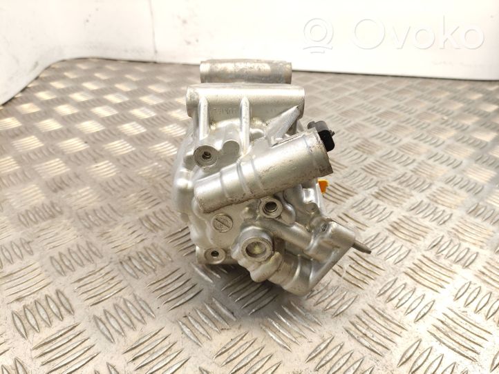 Citroen C4 III e-C4 Compressore aria condizionata (A/C) (pompa) 9833718980