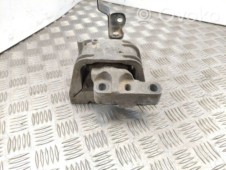 Volkswagen Touran I Supporto di montaggio del motore 1K0199262