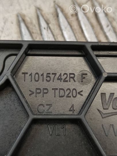 Audi A3 S3 8V Oro mikrofiltro dangtelis T1015742R