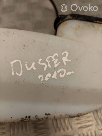Dacia Duster Wischwasserbehälter 8200609549
