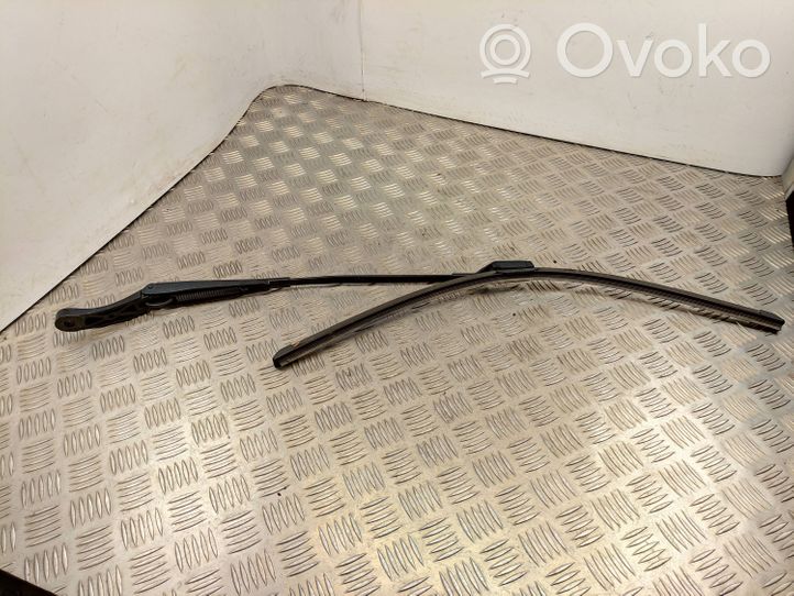 Opel Astra K Windshield/front glass wiper blade 13418990