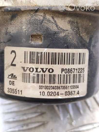 Volvo V70 ABS-pumppu P08671225