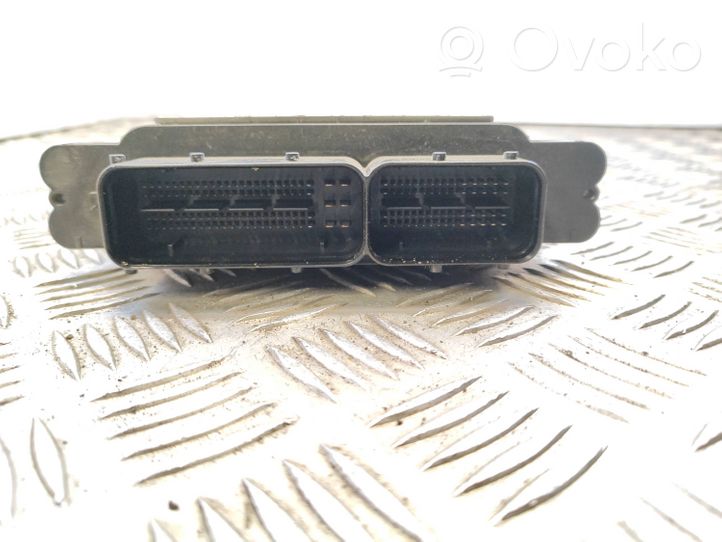 Volkswagen Golf VII Sterownik / Moduł ECU 04E907309A