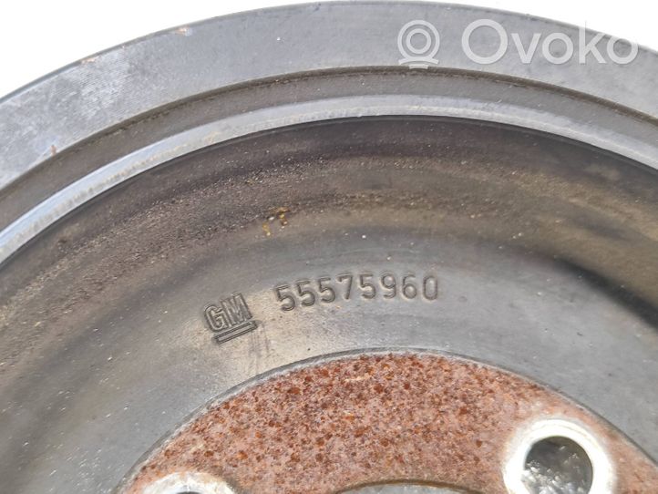 Opel Meriva B Koło pasowe wału korbowego 55575960