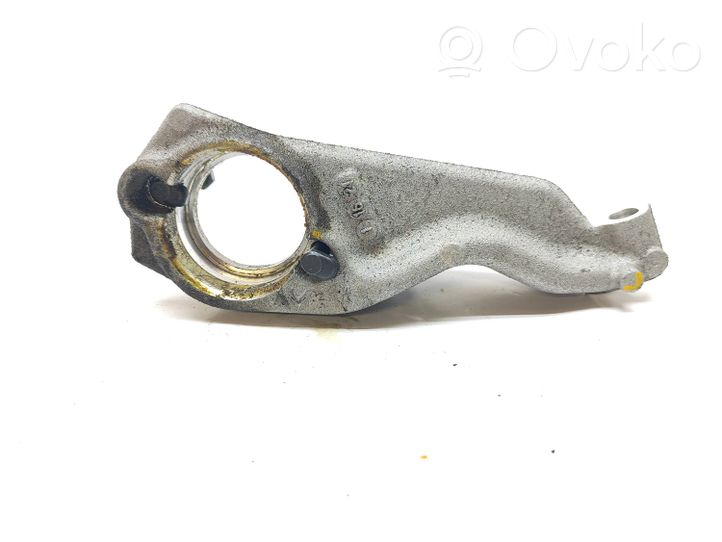 Peugeot 208 Staffa del cuscinetto di supporto dell’albero di trasmissione 9801150880