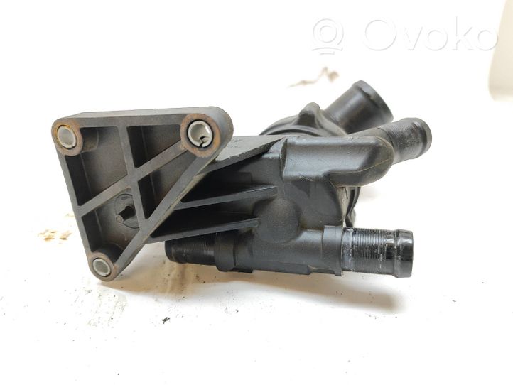 Renault Trafic III (X82) Termostaatin kotelo 110615432R