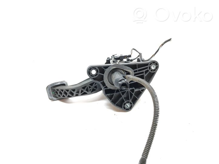 Mercedes-Benz B W246 W242 Clutch pedal A2462900419