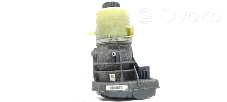 Renault Trafic III (X82) Vairo stiprintuvo siurblys 491100616R