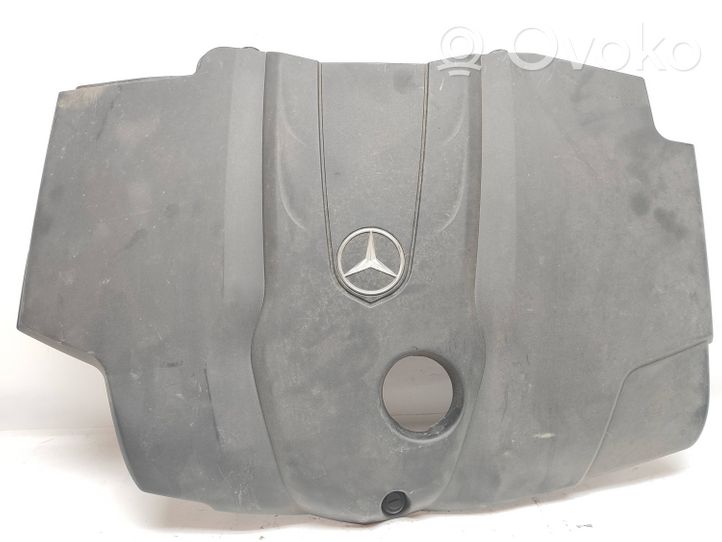 Mercedes-Benz C W205 Variklio dangtis (apdaila) A6510108512