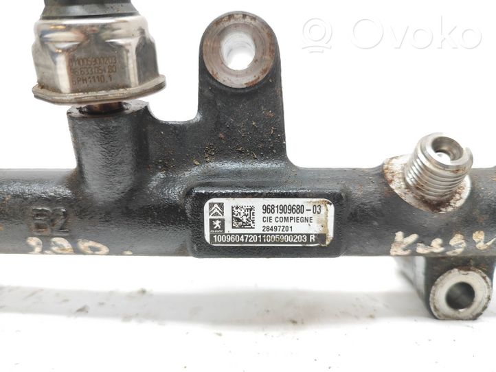 Ford Kuga II Tuyau de conduite principale de carburant 9681909680