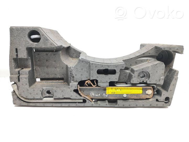 Volkswagen PASSAT B6 Boîte à outils 3C5012115C