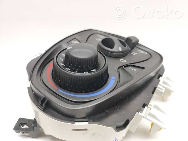 Toyota Aygo AB40 Climate control unit 55900YV030